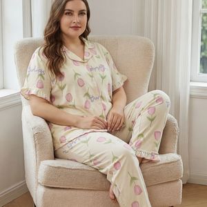 Set <span class=keywords><strong>Pigiama</strong></span> Estivo da <span class=keywords><strong>Donna</strong></span> <span class=keywords><strong>Taglie</strong></span> Forti ODM OEM, Due Pezzi Floreali Stampati Traspiranti con Bottoni Frontali e Maniche Corte - Product Image 3