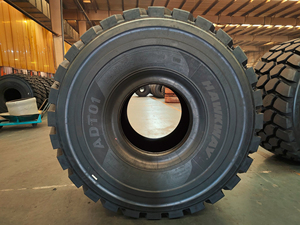 Neumático Sólido E4 HRDT01 E4 18.00R33 de Alta Calidad, Neumático Sin Cámara para Minicargadoras - Product Image 4