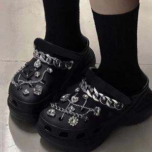 Modernos Adornos Metálicos Y2K para Zapatos con Cadena, Brillantes Cristales Grandes, Accesorios para Zuecos, Joyería de Lujo DIY para Zapatos, Regalo para Mujeres y Niñas - Product Image 4