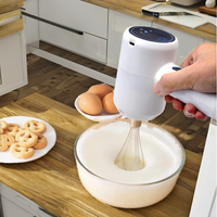 Mini portable rechargeable par USB Nutrition professionnelle Mélangeur multifonctionnel Commandes à bouton-poussoir Utilisation domestique en plein air dans les hôtels