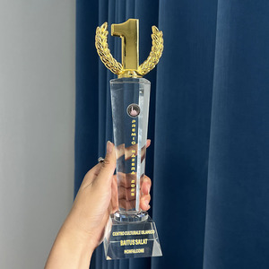 Trofeos de Cristal con Números Metálicos, Premios para Aniversarios de 1, 2 y 3 Años, Trofeo de Cristal con Número MH-J897 - Product Image 6