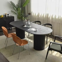 Ensemble Table à Manger Moderne Noire avec Chaises Sculptées Cadre en Bois pour Appartement Hôtel Villa Restaurant Salon Mobilier de Bar à Domicile