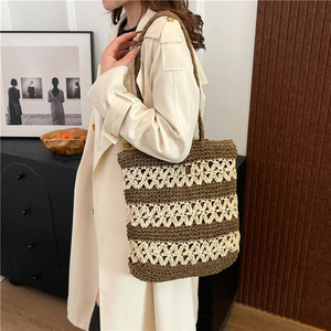 Light <strong>Luxury</strong> Classic Small Women Woven Tote Bags Lady Shoulder Hollow <strong>Out</strong> Hand Bags Brand Fashion Ladies Handbags - Product Image 3