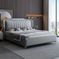 Italienischer Stil Luxus Modernes Schlichtes Kingsize-Bett Echtes Leder Weiche Polsterung Holzrahmen für Apartment Schlafzimmer