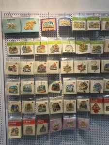 Fabricant Grossiste <span class=keywords><strong>de</strong></span> badges et épingles en émail en métal, design élégant, personnalisables avec logo, pour cadeaux - Product Image 5