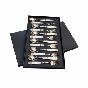 Juego de cubiertos de acero inoxidable de diseño con mango de nácar, vajilla de calidad superior para el hogar y el comedor del hotel - Product Image 1