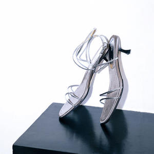 Sandales pour femmes et dames avec talons bout carré belles dames sandales simples femmes chaussures à talons chaton - Product Image 4