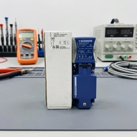 Nouveau détecteur de proximité inductif original XS8C4A4PCG13L en stock