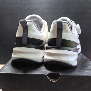 Zapatillas Casuales de Diseñador de Moda 2026 con Logotipo de Alta Costura, Tendencia de Moda, Zapatos para Caminar de Alta Calidad, Varios Zapatos para Correr - Product Image 5