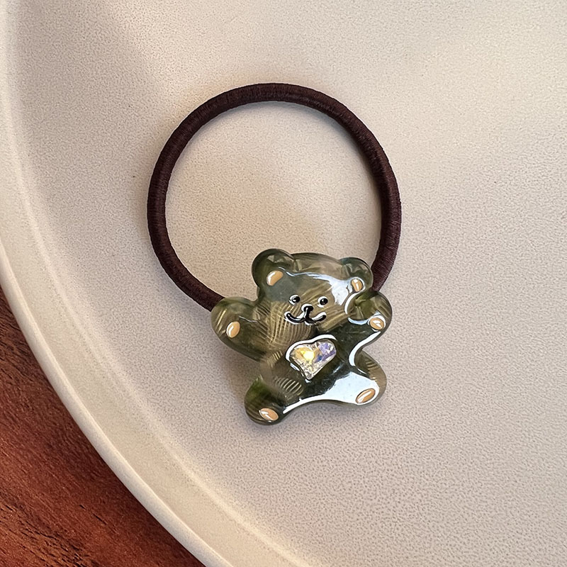 Green floral fragments