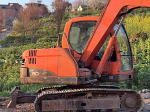 Doosan มือสองเครื่องขุด D220 DX80สำหรับขายส่วนประกอบหลักรวมถึงเครื่องยนต์มอเตอร์เครื่องขุดตีนตะขาบ - Product Image 3
