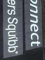 Lettres lumineuses 3D en acrylique personnalisées haut de gamme |   Signalétique décorative suspendue étanche IP67 pour les devantures de magasins