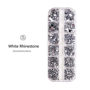Accesorios para Uñas AB White Diamond, Acrílico de Color y Cristal con Base Plana, Caja Larga de 12 Compartimentos, Material Premium - Product Image 4