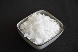 Hydroxyde de potassium en flocons KOH 90% de pureté, qualité industrielle, flocons blancs - Product Image 3