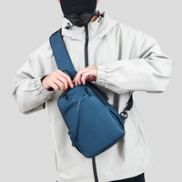 Sac de poitrine bandoulière en polyester imperméable et résistant à l'usure, style sport, avec fermeture éclair, logo personnalisé, couleur unie, pour homme, luxe, toutes saisons, pour l'extérieur