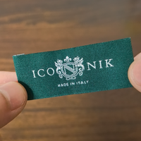 Logo personnalisé Etiquette en satin pour vêtements Etiquettes tissées pour vêtements, sacs, chaussures-Bord lavable et découpé au laser durable