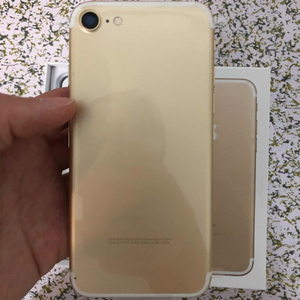 Téléphone 7 Plus Original Débloqué D'usine Vente Chaude Téléphone Portable Simple et Pas Cher Neuf Scellé dans sa Boîte Smartphone - Product Image 2