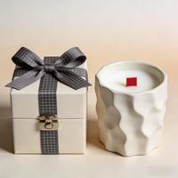 Bougie parfumée blanche à l'art tendance, parfum de luxe pour la maison et le spa, logo personnalisé et vente en gros OEM