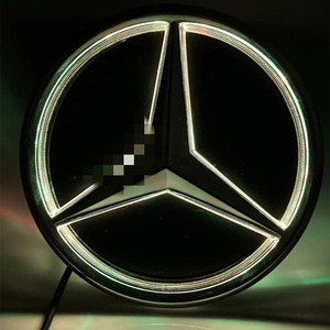 Luz de Logotipo RGB para Automóviles Mercedes Benz C E GLA CLA B GLC GLE GLS, Control por Aplicación, Lámpara de Logotipo Dinámica Iluminada Automáticamente - Product Image 4