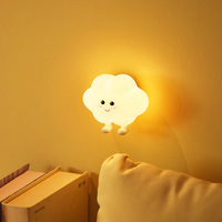 Silicone étoile lune mur Mini Kawaii veilleuse mignonne lampe de pépinière portable avec LED douce et contrôle tactile pour une utilisation au chevet