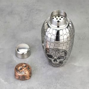 เชคเกอร์ค็อกเทลทรงหัวกะโหลก 550 มล. รุ่น Heavyweight Cobbler สำหรับบาร์ มาร์ตินี่ มาร์การิต้า พร้อมที่กรองในตัว - Product Image 3