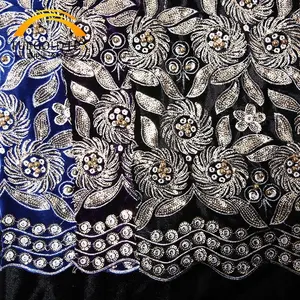 थोक उच्च गुणवत्ता वाले नरम काले फूल वाले सीक्वेन बीड पुष्प मुद्रित मुस्लिम दुबाई कढ़ाई मखमली कपड़े के लिए मखमली कपड़े