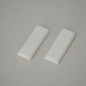 แผ่น/ฐานเซรามิกฉนวนอลูมินาสูงแบบกำหนดเอง - Product Image 6