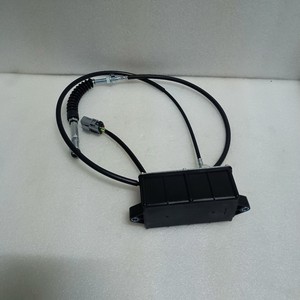 มอเตอร์เร่งความเร็วฮุนได รุ่น 21M9-51100 สำหรับอะไหล่รถขุด 60-9s - Product Image 1