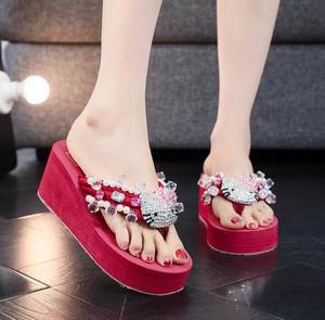 Nouvelles sandales plates antidérapantes pour femme 2026, respirantes, à bout ouvert, avec doublure en tissu orné de strass, idéales pour l'extérieur (printemps, été, hiver) - Product Image 3