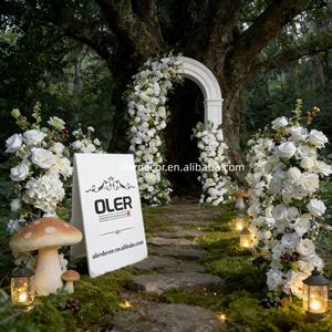 Arche de mariage artificielle en soie personnalisée en usine avec pétales de rose - Décoration écologique pour événements intérieurs/extérieurs - Product Image 2