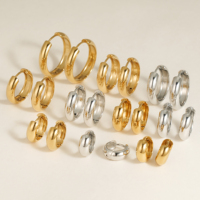 CLIORO Boucles d'oreilles créoles C minimalistes en acier inoxydable 316L, résistantes à la transpiration, légères et confortables, multi-tailles, pour femmes, accessoires de mode