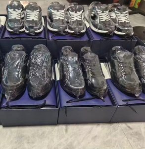 Chaussures de course pour hommes de haute qualité et tendance, chaussures décontractées pour hommes, baskets décontractées, chaussures de sport pour hommes - Product Image 1