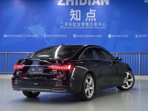 รถยนต์มือสอง <span class=keywords><strong>Audi</strong></span> A6L <span class=keywords><strong>45TFSI</strong></span> ปี 2019 เครื่องยนต์เบนซิน วิ่ง 1-25000 ไมล์ เกียร์อัตโนมัติ เบาะหนัง กล้องมองหลัง ขับเคลื่อนล้อหน้า ล้อแม็ก R19 พวงมาลัยซ้าย - Product Image 6
