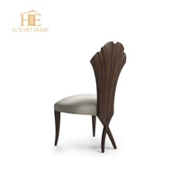 Ensemble de chaises élégantes en bois et velours blanc avec pieds en bois et table à manger moderne avec plateau en marbre, 6 chaises