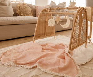 Gimnasio de ratán natural ecológico para bebés, gimnasio de juegos hecho a mano, sin productos químicos nocivos, ventas al por mayor de Vietnam - Product Image 2