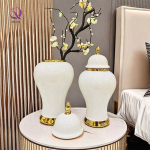 Jarrón General Blanco de Alta Gama con Tapa de Lujo Ligero Chapado en Oro Tipo Jengibre Estilo Europeo Florero de Cerámica Blanco Puro para Decoración del Hogar - Product Image 3