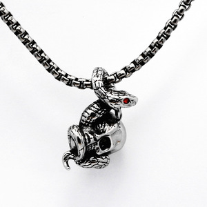 Yunnique – collier avec pendentif en forme de crâne de serpent pour hommes, en acier inoxydable, Style Punk, bijoux 316L, Design géométrique - Product Image 1