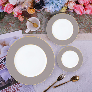 Service <span class=keywords><strong>de</strong></span> table en porcelaine fine minimaliste <span class=keywords><strong>gris</strong></span> foncé, 4 pièces, ensemble <span class=keywords><strong>de</strong></span> <span class=keywords><strong>vaisselle</strong></span> <span class=keywords><strong>de</strong></span> luxe, assiettes en céramique, chargeur <span class=keywords><strong>de</strong></span> mariage, ensembles <span class=keywords><strong>de</strong></span> <span class=keywords><strong>vaisselle</strong></span> - Product Image 1