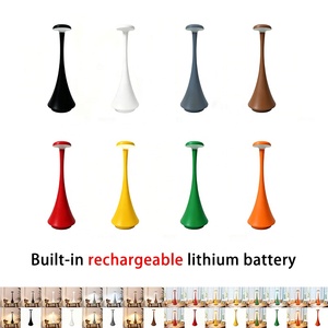 Lampe de table LED sans fil à commande tactile moderne, batterie rechargeable intégrée, abat-jour conique, lumière décorative pour chambre à coucher - Product Image 1