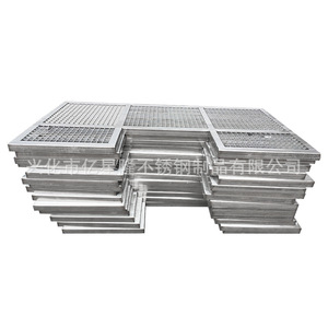 Yixinglong Stainless Steel Tree Grate 1000*1000mm Welded Park Roadside Use - Product Image 1