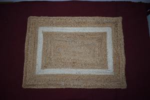 Tapis de table en jute et coton très demandé, 33x38 cm, pour la décoration de la maison, les hôtels, les restaurants et les banquets, disponible à la vente - Product Image 3