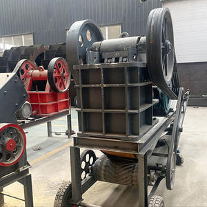 Concasseur à mâchoires mobile et portable de petite taille pour pierres et roches PE250x400, mini concasseur à mâchoires entraîné par moteur avec tamis - Product Image 5