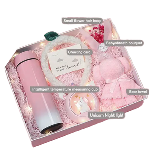 2022 nuevas Ideas de productos hermosos ramos ventilador al vacío paraguas humidificador juego de regalo función plegable para mamá Día DE LA MADRE boda - Product Image 1