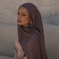2024 doux léger en bambou naturel modal Hijab respirant coton Hijabs Viscose modal Hijab écharpe pour les femmes musulmanes