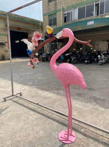 Servizio personalizzato di opere d'arte con uccelli e rami in fibra di vetro - Product Image 5