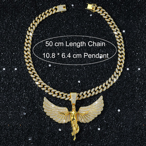 Nuevo Collar Personalizado Estilo Hip Hop con Colgante de Alas de Ángel Exageradas en Aleación, Diseño Exclusivo, Chapado en Oro y Plata, para Hombre - Product Image 6