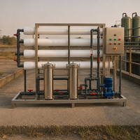 Système de traitement d'eau par osmose inverse industrielle (RO) en conteneur, 1 an, productivité de 5000 L/heure pour l'eau potable en bouteille