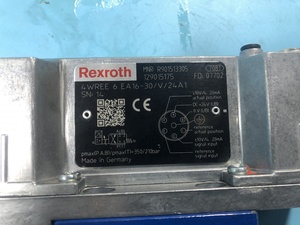 R901513305 4WREE6EA16-3X/V/24A1 วาล์วควบคุมทิศทางแบบสัดส่วนพร้อมอุปกรณ์อิเล็กทรอนิกส์ในตัว OBE ขนาด 6 350 บาร์ 24 โวลต์กระแสตรง - Product Image 4
