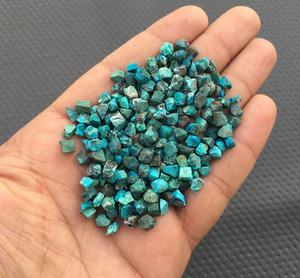 Collection de 50 pierres précieuses de chrysocolle naturelle, pierres brutes non traitées, coupées à la main, minuscules, brillantes, pour la fabrication de bijoux, perles de 6 mm, troisième qualité - Product Image 2