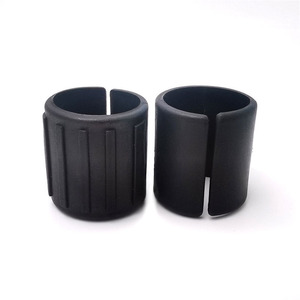 Manchon de tuyau en plastique de type C Shih Hung Plastics, noir, collier de serrage rond ouvert, patin de pied de meuble, couvre-pied de chaise - Product Image 1